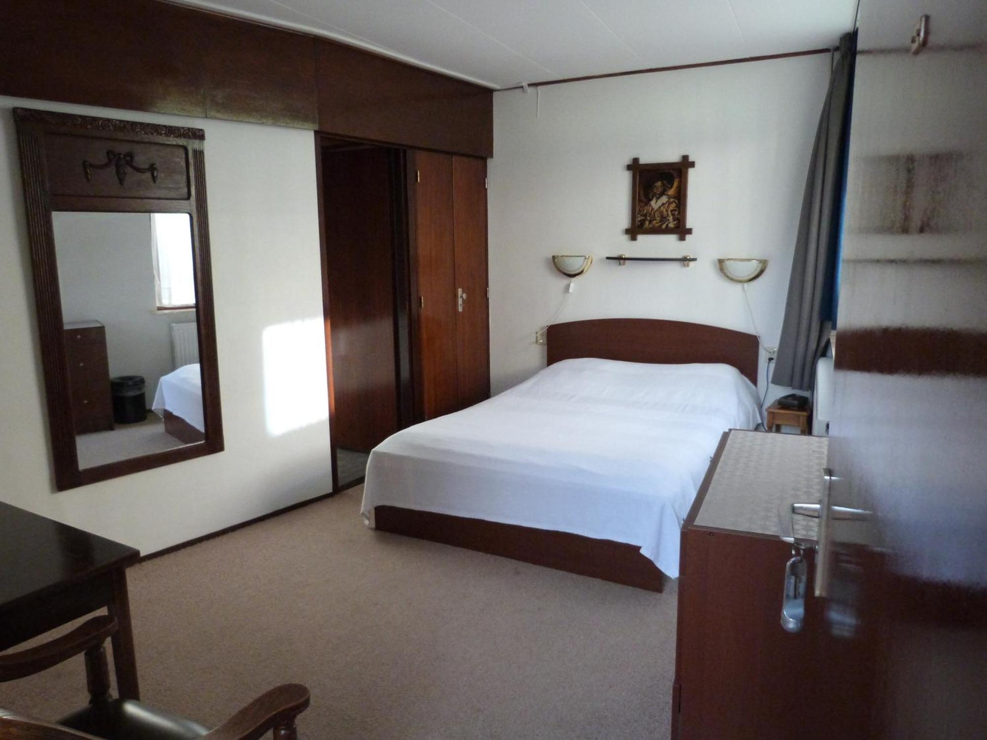 Hotel Pension Bergrust Valkenburg aan de Geul Dış mekan fotoğraf
